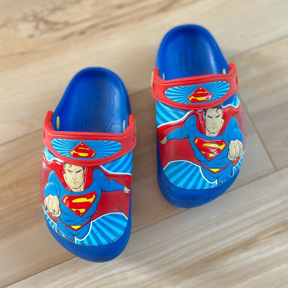 Lightning Superman Crocs - Picture 8 of 9